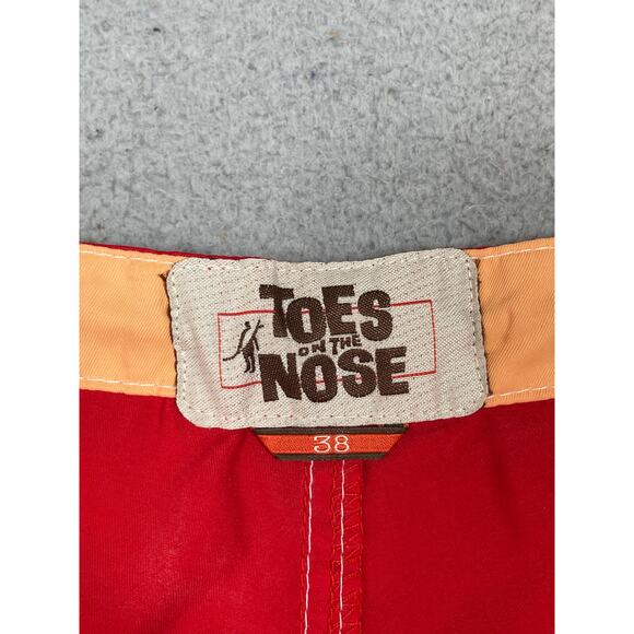 Toes On The Nose Mens Size 38 Red Board Shorts - Picture 3 of 10